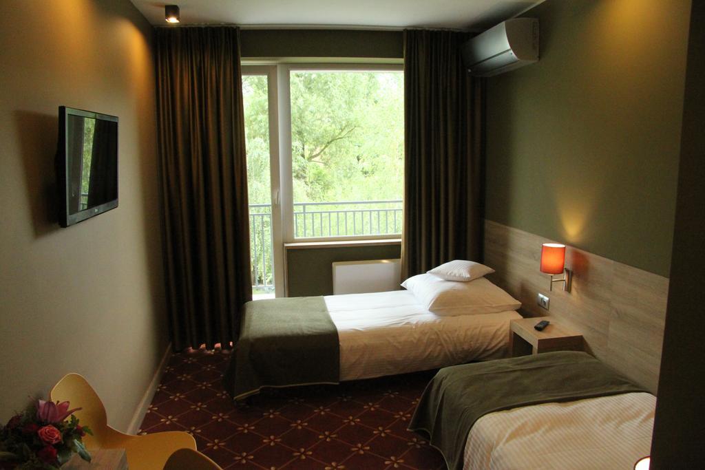 Hotel Dunajec Zgłobice Kültér fotó