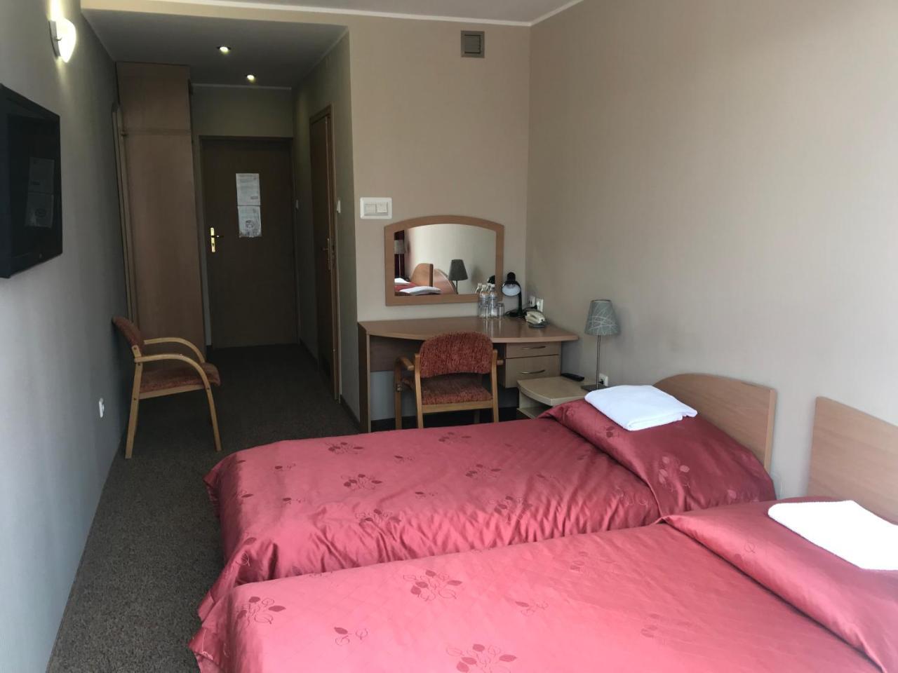 Hotel Dunajec Zgłobice Kültér fotó